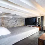 Guestready - Artisan Style In Paris' Heart Paris